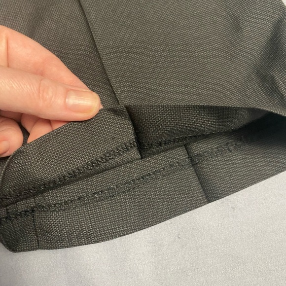 Men’s Haggar Dress Pants Grey 34x32 - Picture 4 of 5